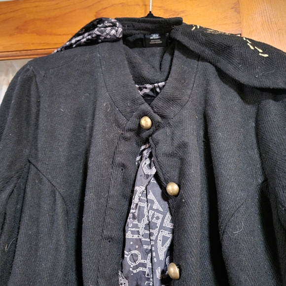 Torrid Harry Potter Coat - Picture 2 of 4
